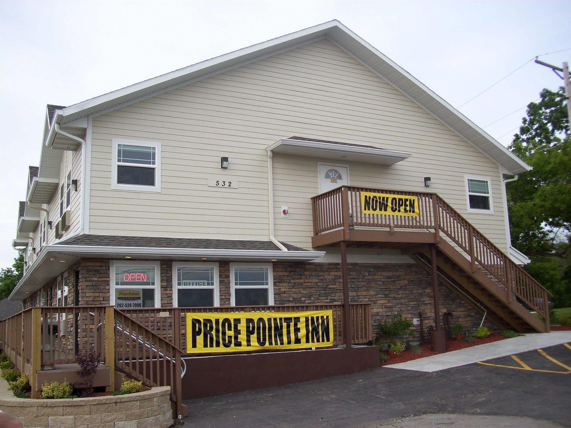 ווקשה Price Pointe Inn מראה חיצוני תמונה